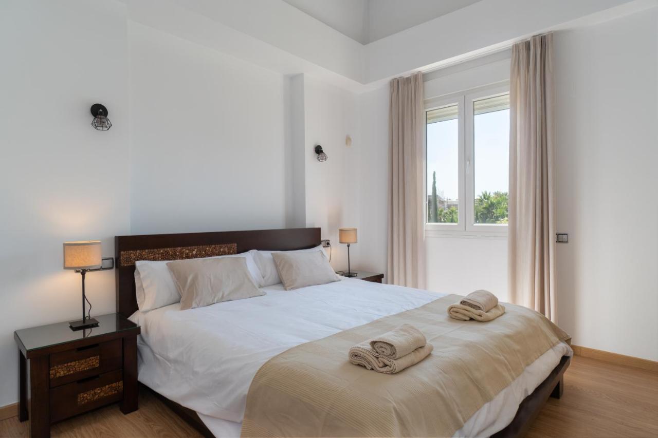 Sur Suites Higueron 1 贝纳尔马德纳 外观 照片